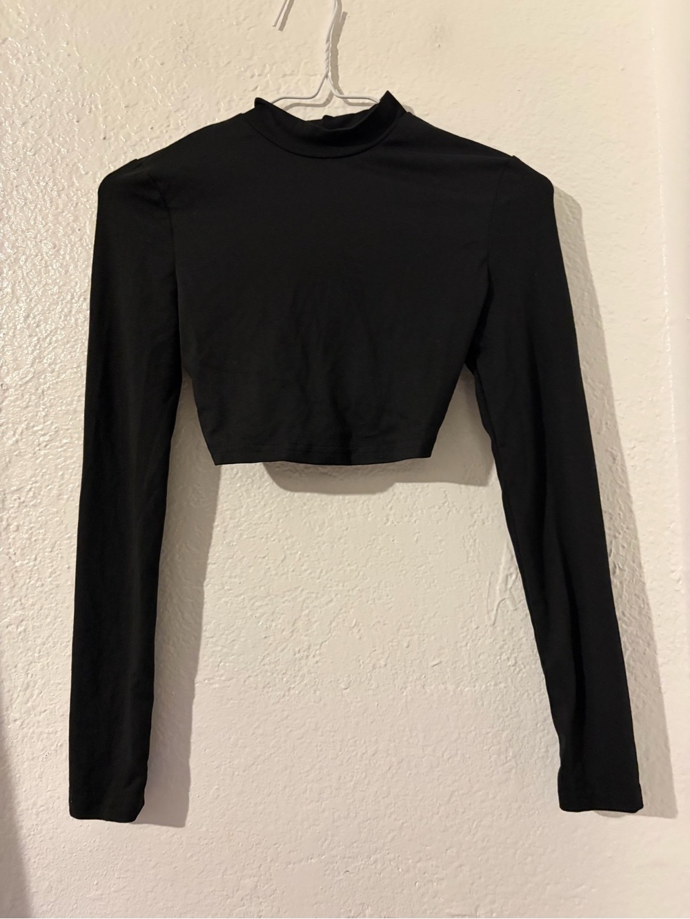 Black Long-Sleeve Cropped Mock Neck Top